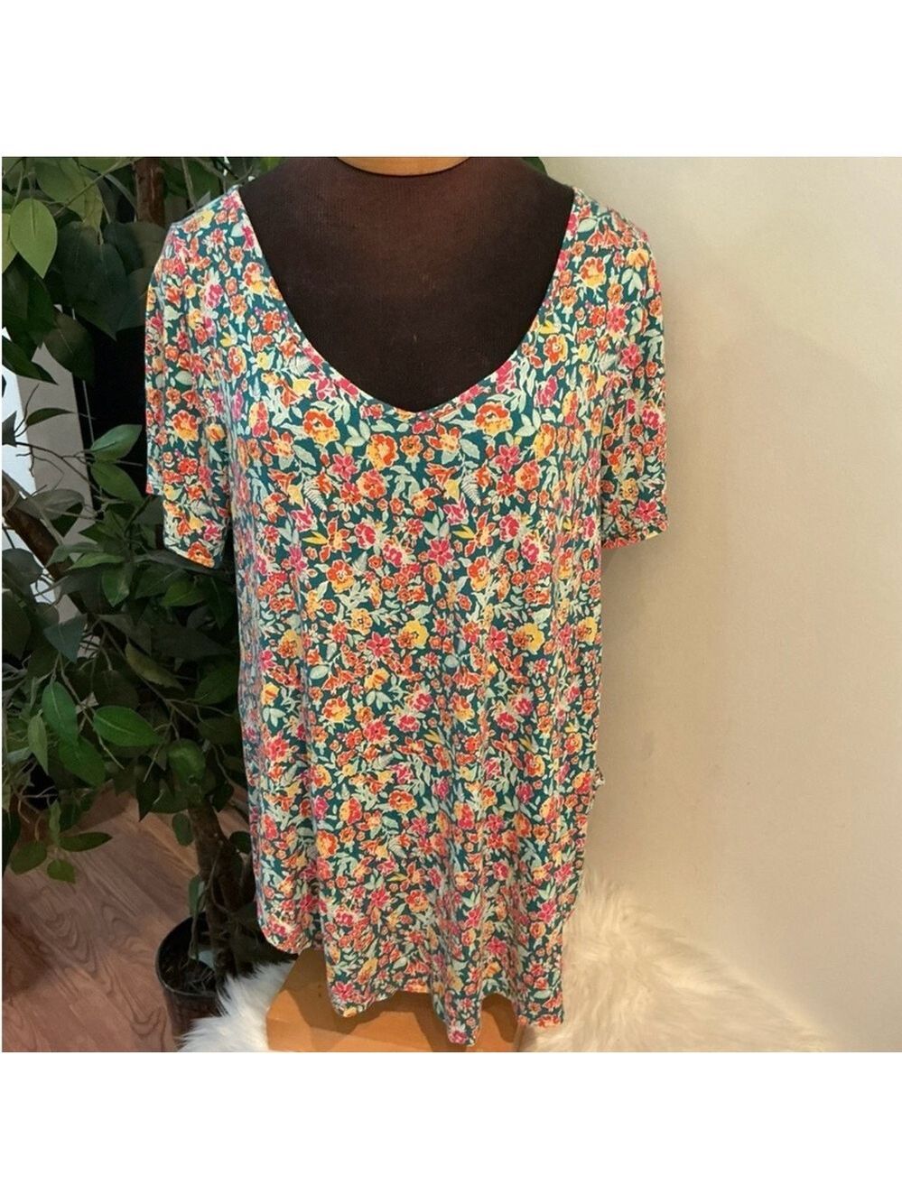 Women's LANE BRYANT Teal Floral Fitted Tunic Plus Size 22/24 - Picture 3 of 12